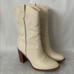 MIA Cream Leather Snake Print Raylyn Heeled Cowgirl Boots Shoes **Size 7** 🌸🌸